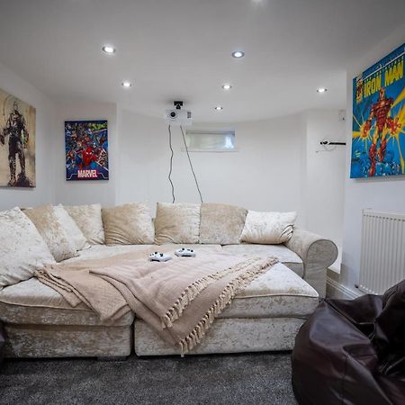 블랙풀 Cavendish Cat And Gaming House 아파트 외부 사진