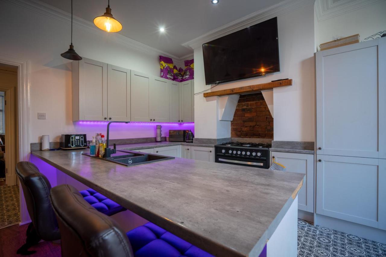 블랙풀 Cavendish Cat And Gaming House 아파트 외부 사진