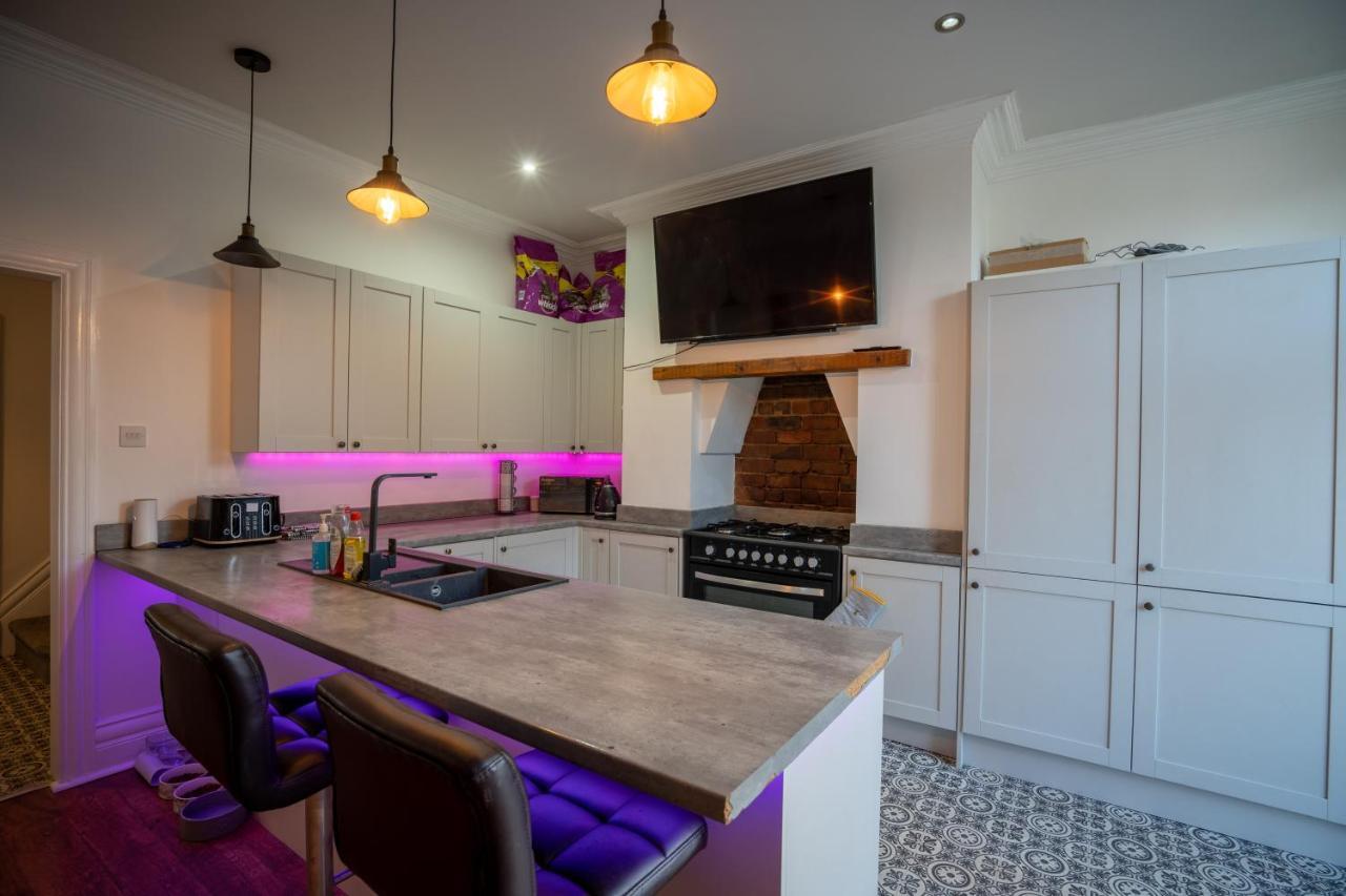 블랙풀 Cavendish Cat And Gaming House 아파트 외부 사진