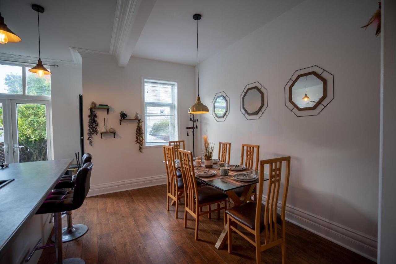 블랙풀 Cavendish Cat And Gaming House 아파트 외부 사진